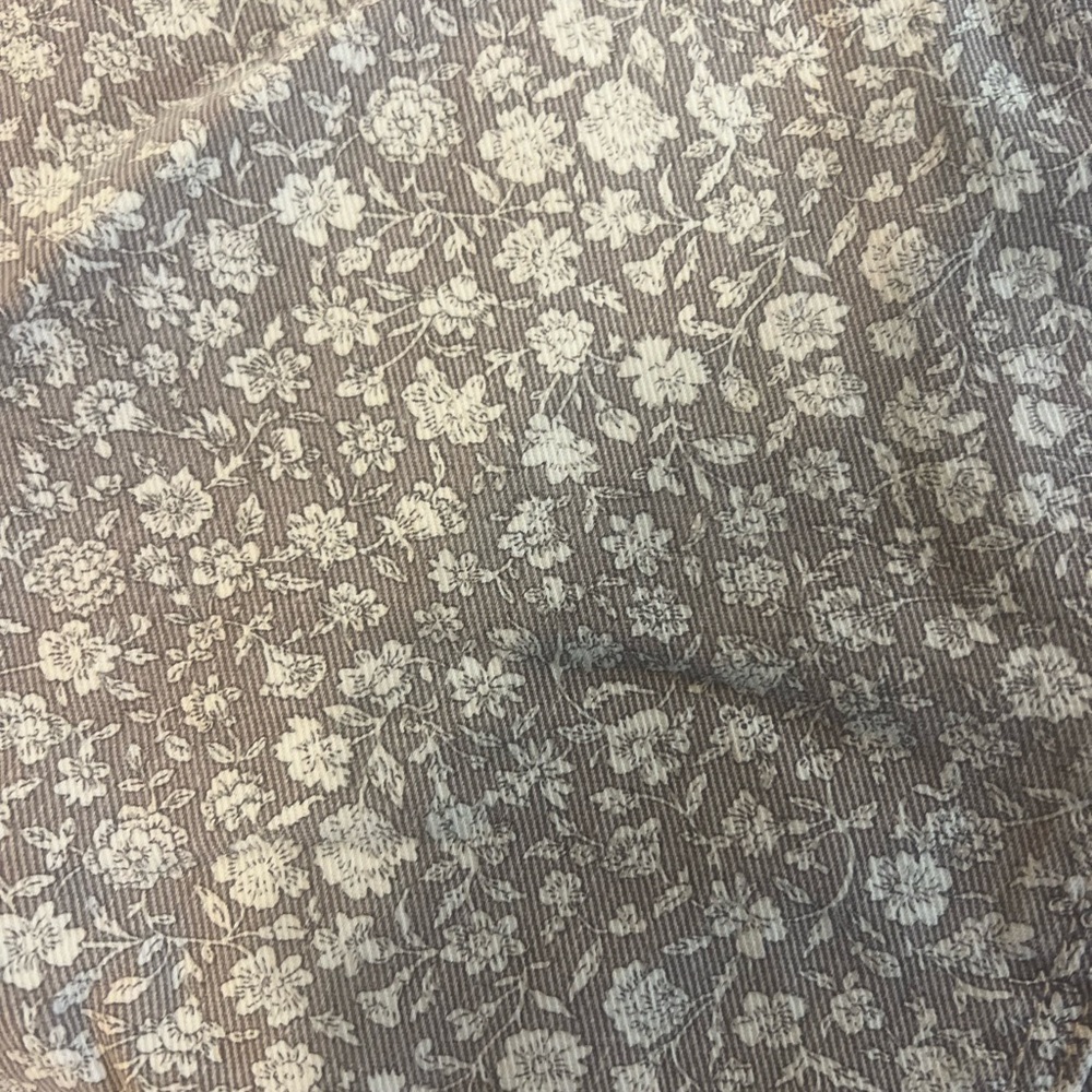 American Eagle Outfitters Straight Leg Floral Print Jeans in Light Gray - Picture 5 of 8